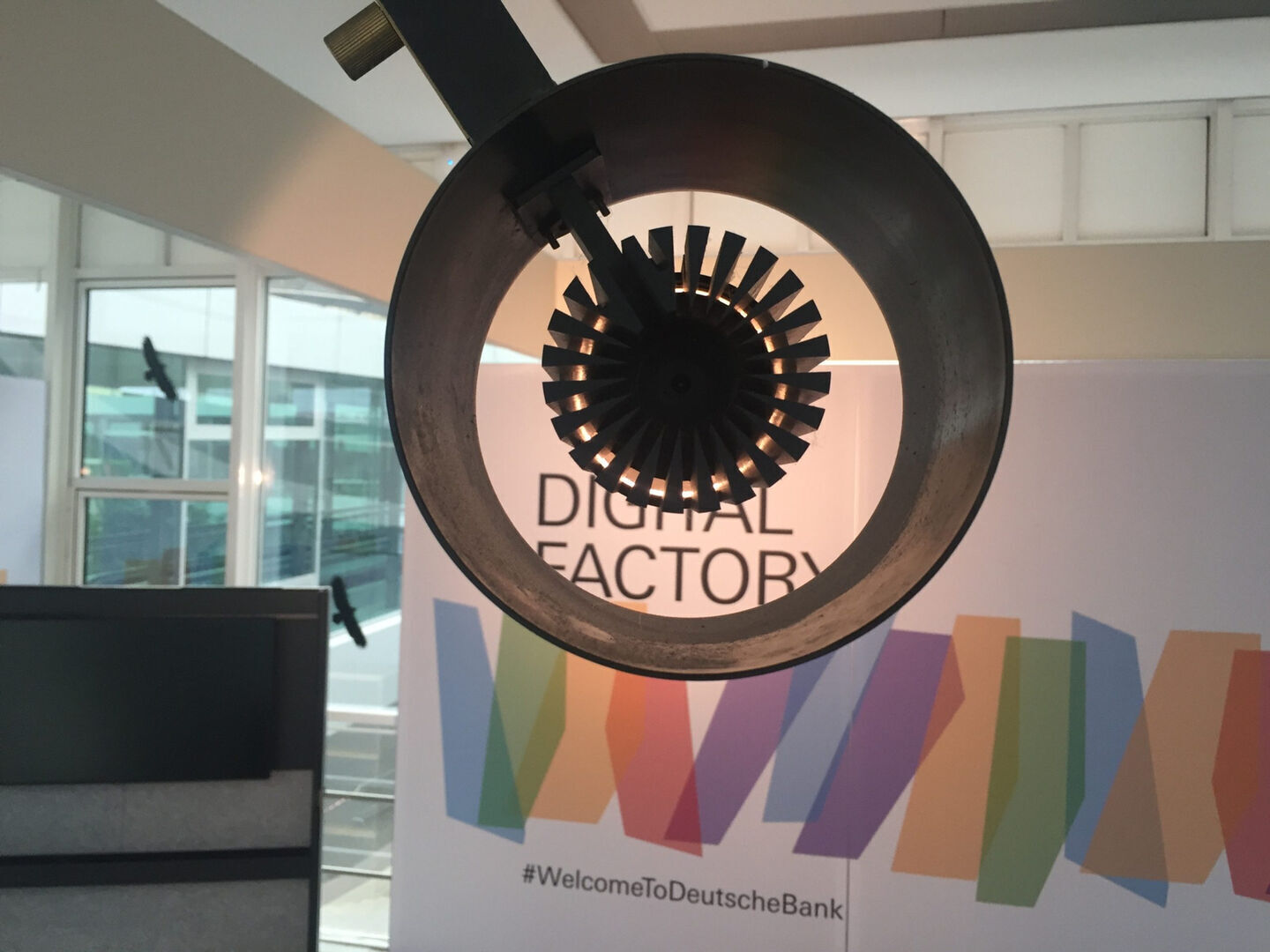 Messe - Die Lichtgestalter Gesellschaft für Licht + Raum mbH