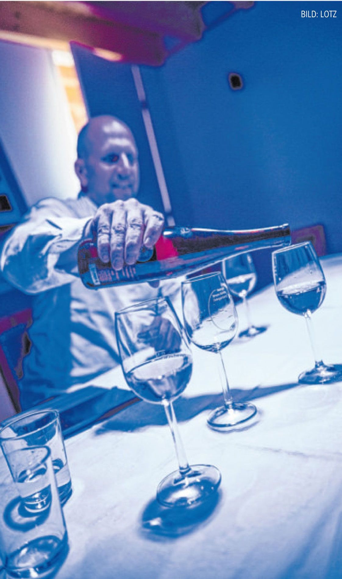 Hinters Licht geführt | Lichtweinprobe